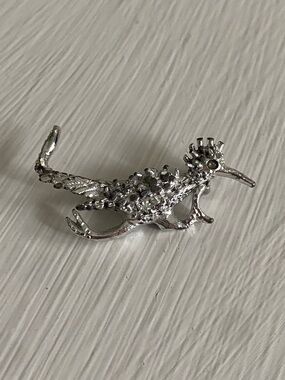 Silver Roadrunner Bird Running Brooch Pin